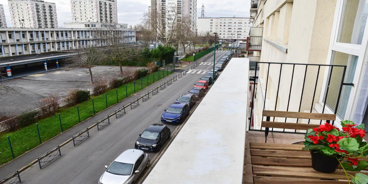 Apartment Villeneuve Stade de France Free parking WiFi Buitenkant foto